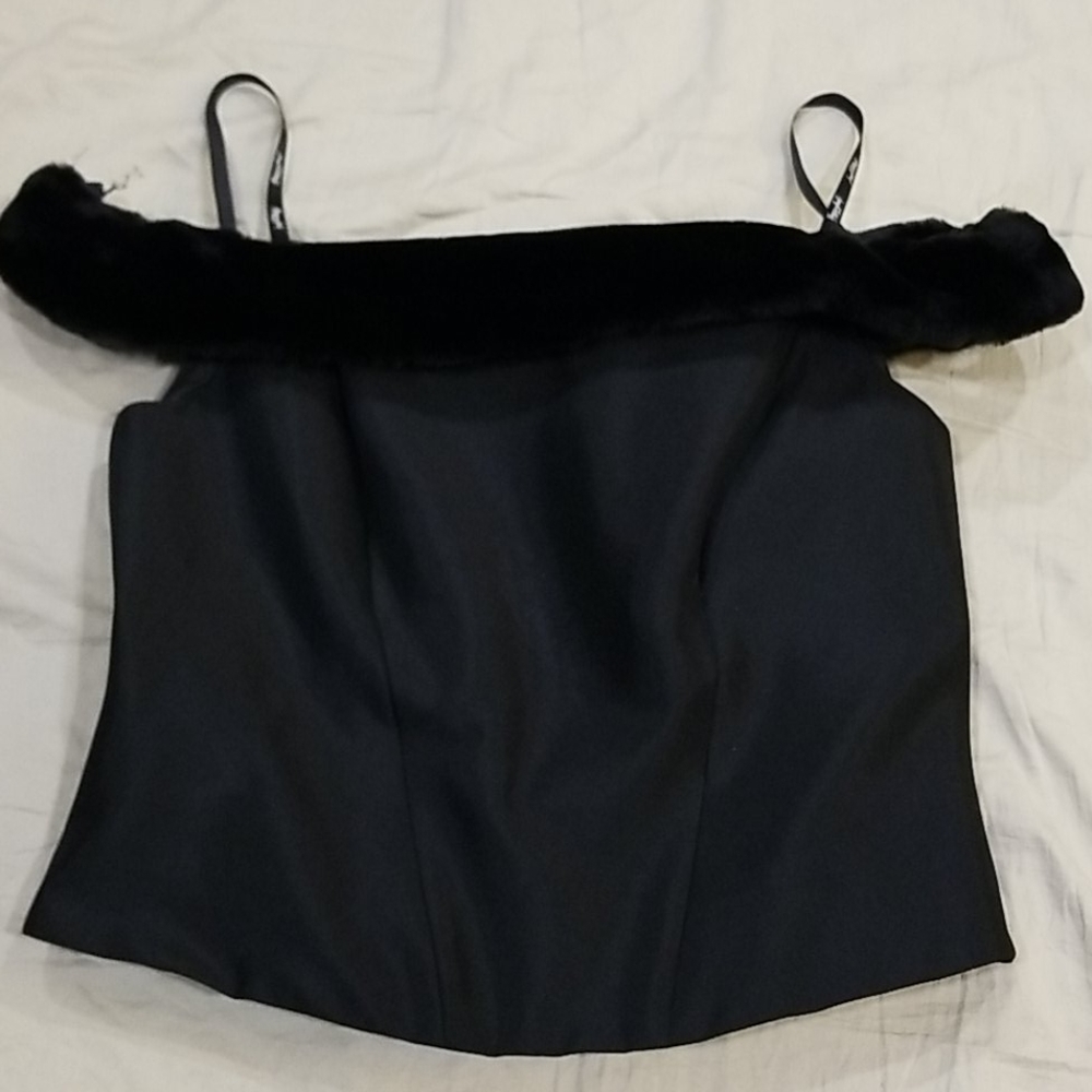 Off shoulder top NWT